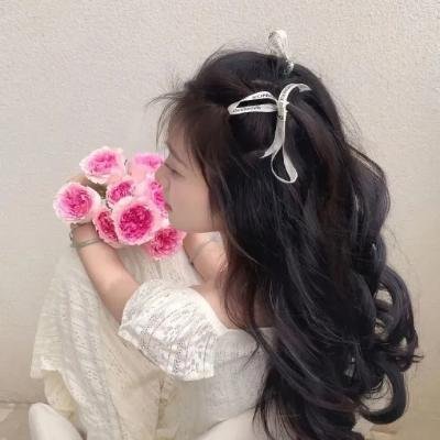 带剑的小孩